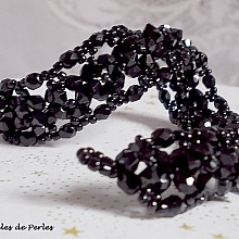 Bracelet Nuit Etoil&eacute;e avec des facettes et des cristaux de Swarovski